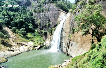 Dunhinda Falls