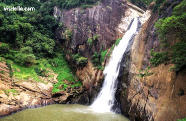 Dunhinda Falls